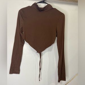 Turtle neck crop top